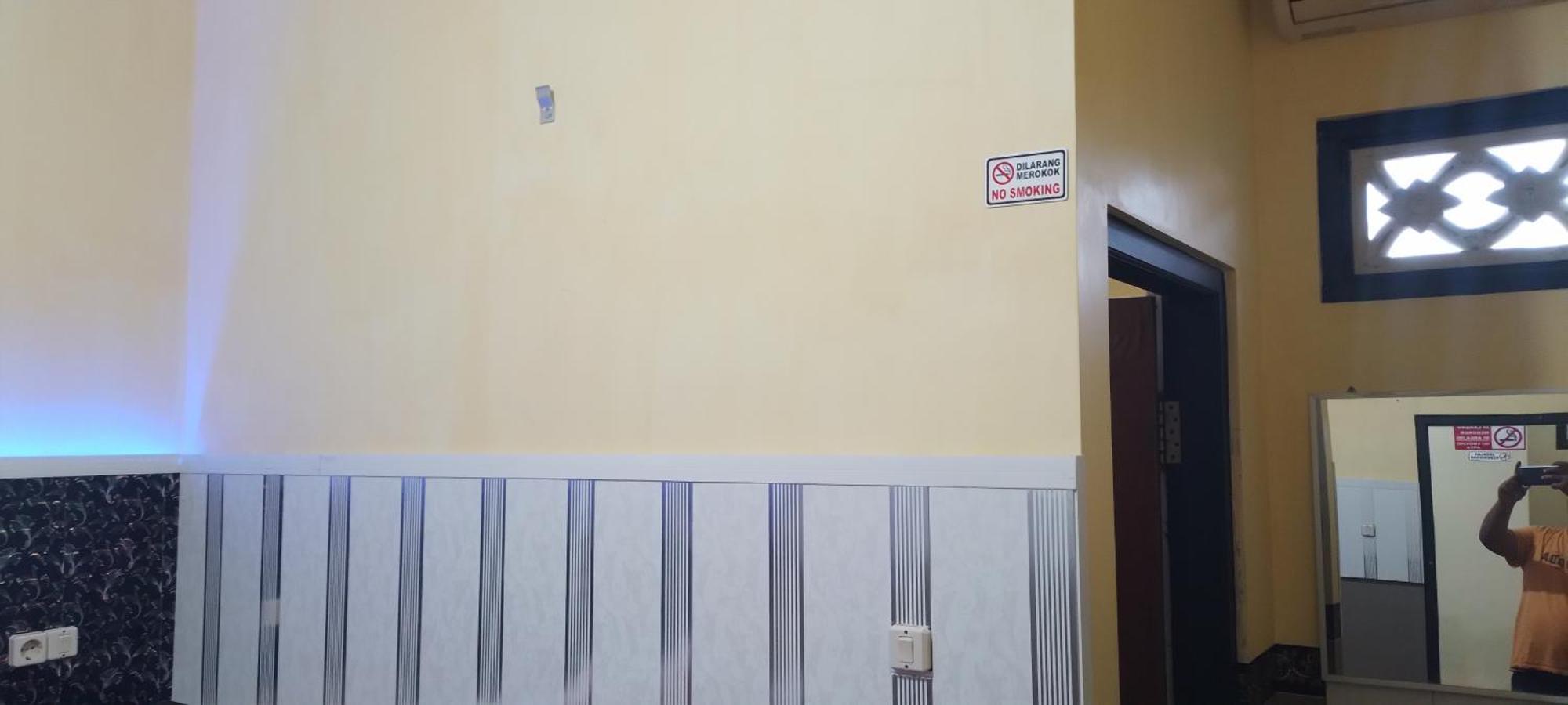 New Kami Homestay Banyuwangi (East Java) Exterior foto