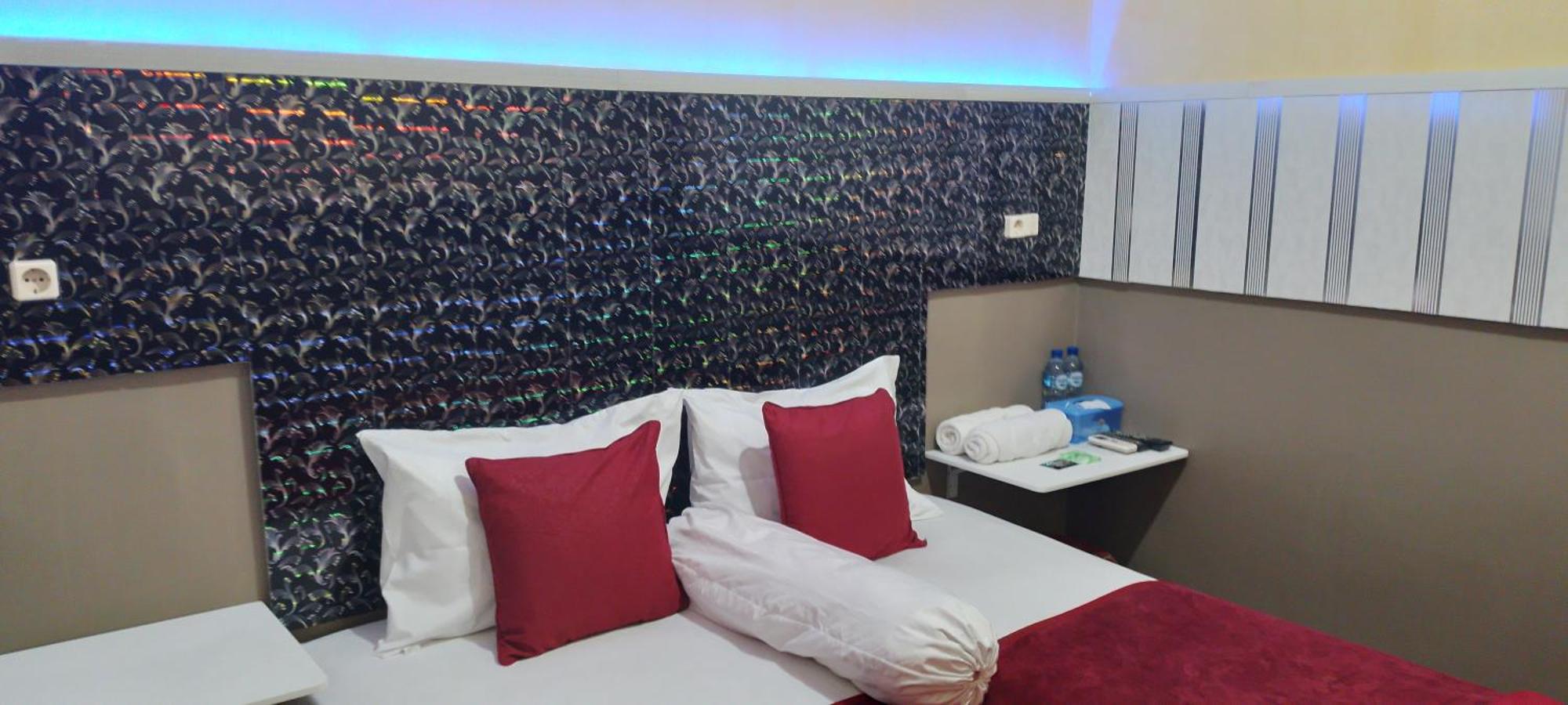 New Kami Homestay Banyuwangi (East Java) Exterior foto